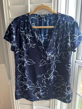 The Limited Navy Floral Short-Sleeve V-Neck Blouse